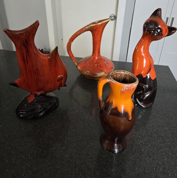 Decor - Picture 1 of 2